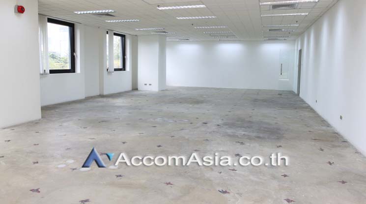 7  Studio Office Space For Rent in Ploenchit ,Bangkok BTS Ploenchit at 208 Wireless Road Building AA17625